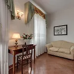 Hotel Palazzo Di Valli