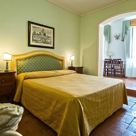 Отель Palazzo Di Valli