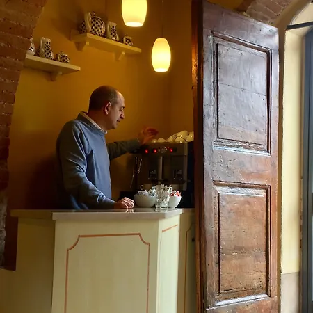 Отель Palazzo Di Valli 3*