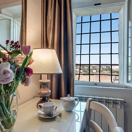 Palazzo Di Valli 3* Siena