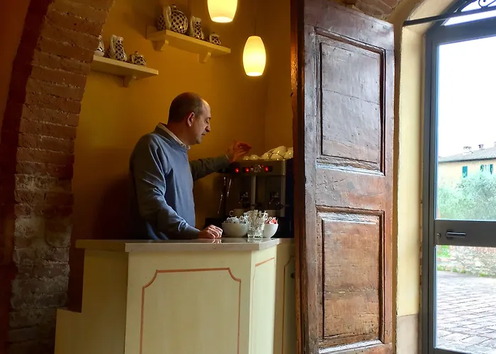 Hotel Palazzo Di Valli 3*