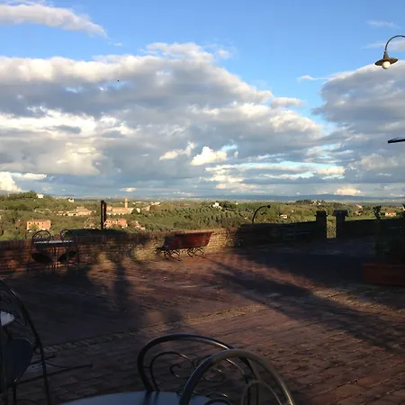 Otel Palazzo Di Valli 3*