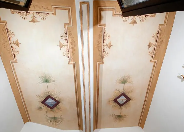 パラッツォ ディ ヴァッリ シエーナ