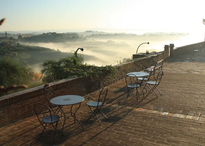 Szálloda Palazzo Di Valli Siena